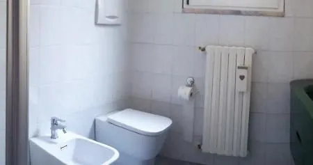 Iggh Il Glicine Bed & Breakfast *